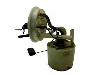 KWN831 1815 Pompe Ford