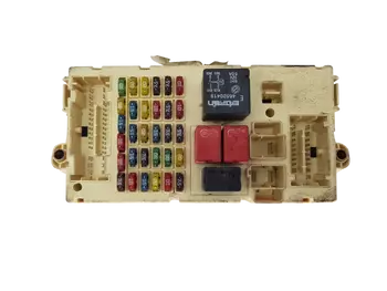 51711428 NPL Boîtier fusibles Alfa Romeo