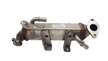 8200719993 147356011R Refroidisseur egr Nissan Opel Renault 2,3 DCI M9T / 2,0 dci M9R