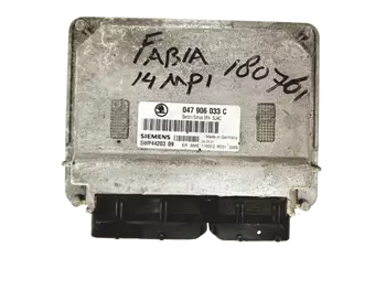 047 906 033 C Calculateur Skoda