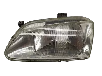 7701040682  Phare Renault
