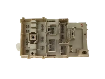 82733-42080 Boîtier fusibles Toyota