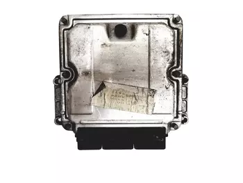 0 281 001 934 Calculateur Renault