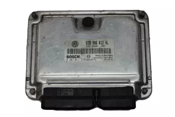 038 906 012 HL Calculateur d’ ordinateur ecu Volkswagen