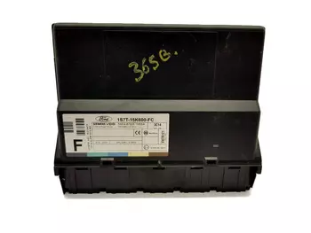 1S7T-15K600-FC Calculateur Ford