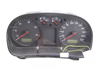 1J0919860B 110008773003 Le compteur, compteur de vitesse, tableau de bord Volkswagen