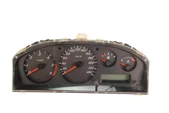 BM514 0Z01549 Bloc compteurs vitesse Nissan