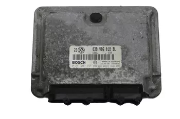 038 906 018 BL Calculateur d’ ordinateur ecu Volkswagen