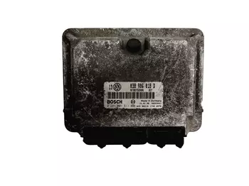 038 906 018 D Calculateur Volkswagen