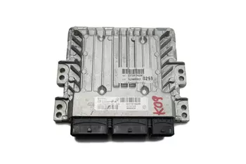 237101942R Calculateur d’ ordinateur ecu Renault _1,5 dci