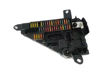 9138830-01 Boîtier fusibles BMW