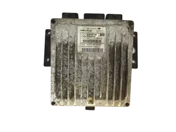 8200498188  Calculateur Renault