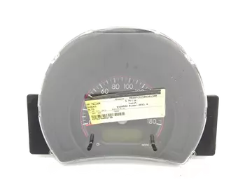 34100M68K01 Bloc compteurs vitesse Nissan Suzuki