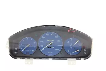 4LDB51319-130 Le compteur, compteur de vitesse, tableau de bord Mazda