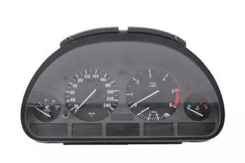 62118375902 110008735047 Le compteur, compteur de vitesse, tableau de bord BMW