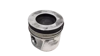 120A13832R  Piston moteur Fiat Opel Renault 1,6 DCI R9M (402)