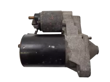 7700864608  8200369521 Démarreur moteur Dacia Nissan Renault 1,2 8v  1,2 16v