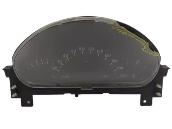 A1685404011 Bloc compteurs vitesse Mercedes-Benz Diesel