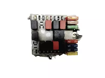 46835587 Boîtier fusibles Fiat
