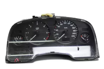 351185000 EK09228758 Le compteur, compteur de vitesse, tableau de bord Opel