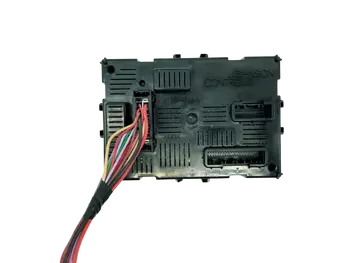 8201054119 Calculateur Renault