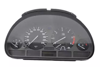 62118375902 110008735047 Le compteur, compteur de vitesse, tableau de bord BMW