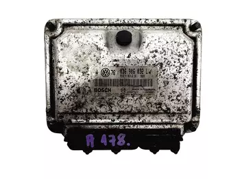 036 906 032 L Calculateur Volkswagen