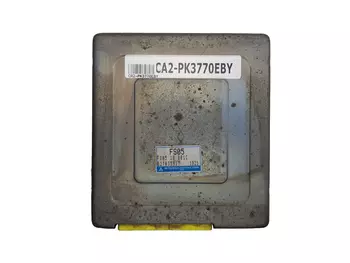FS0518881C Calculateur Mazda