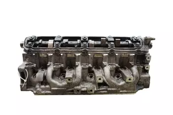 7701473711 Culasse moteur complet Renault _1,9 dci