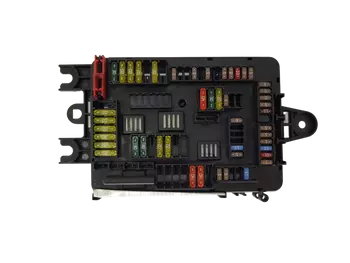 926111003 Boîtier fusibles BMW