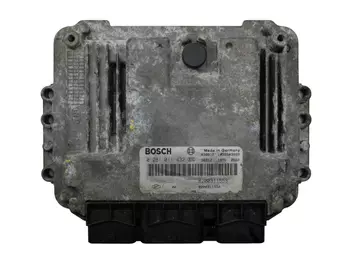 8200311550 Calculateur d’ ordinateur ecu Nissan Opel Renault _2,5 DCI