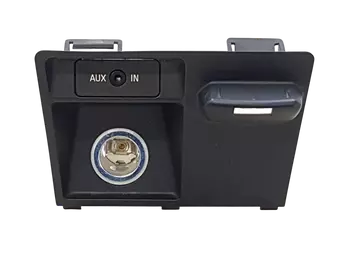 5116 9115084, 61.31 Prise allume BMW