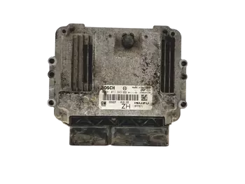 55556829 55556829ZH Calculateur Opel