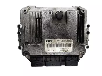 0 281 011 390 Calculateur Renault