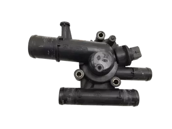 8200112034 Boitier thermostat d'eau moteur Renault 1,9 DCI F9Q