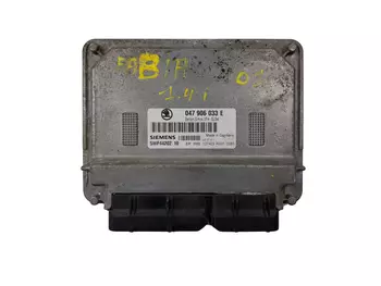 047906033E Calculateur ecu Skoda