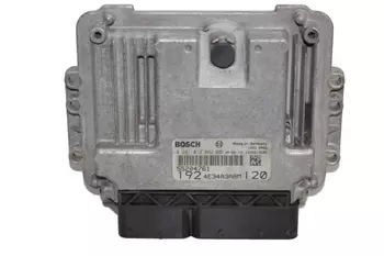 55204761 Calculateur d’ ordinateur ecu Fiat