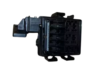 243510001R Boîtier fusibles Renault