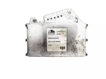 92GB-2C013-CB Calculateur Ford