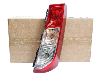 265509604R Phare de voiture Dacia