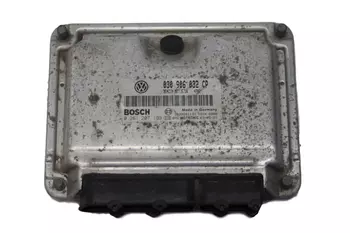 030 906 032 CP Calculateur d’ ordinateur ecu Volkswagen