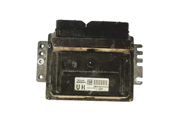 MEC32-040 U3 Calculateur Nissan