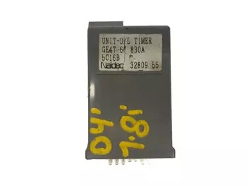 GE4T67830A Calculateur Mazda