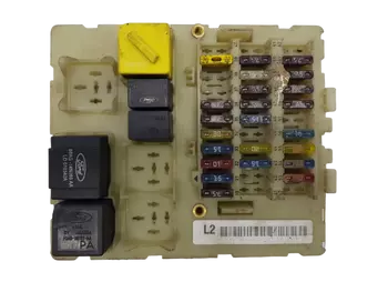 98AG14A073AH  Boîtier fusibles Ford