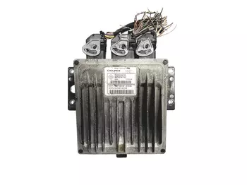 8200334419 Calculateur Renault