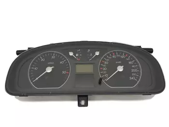 8200218888 B Bloc compteurs vitesse Renault Diesel