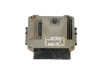 55556829 55556829ZH Calculateur Opel