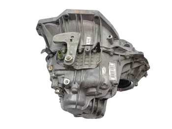 7701478256, 7701477776 Boîte de vitesse Renault 2,2 dci