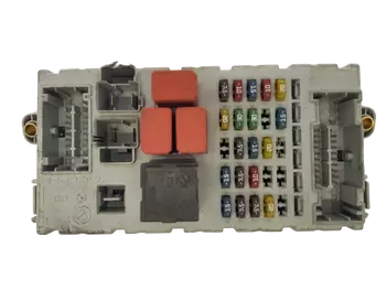 51733921 CPL Boîtier fusibles Fiat