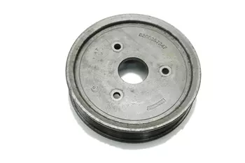 8200357347 Poulie de pompe de direction assitee Nissan Opel Renault _2,0 DCI | 2,3 DCI